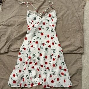 Princess polly BOYLAN MINI DRESS WHITE / RED FLORAL